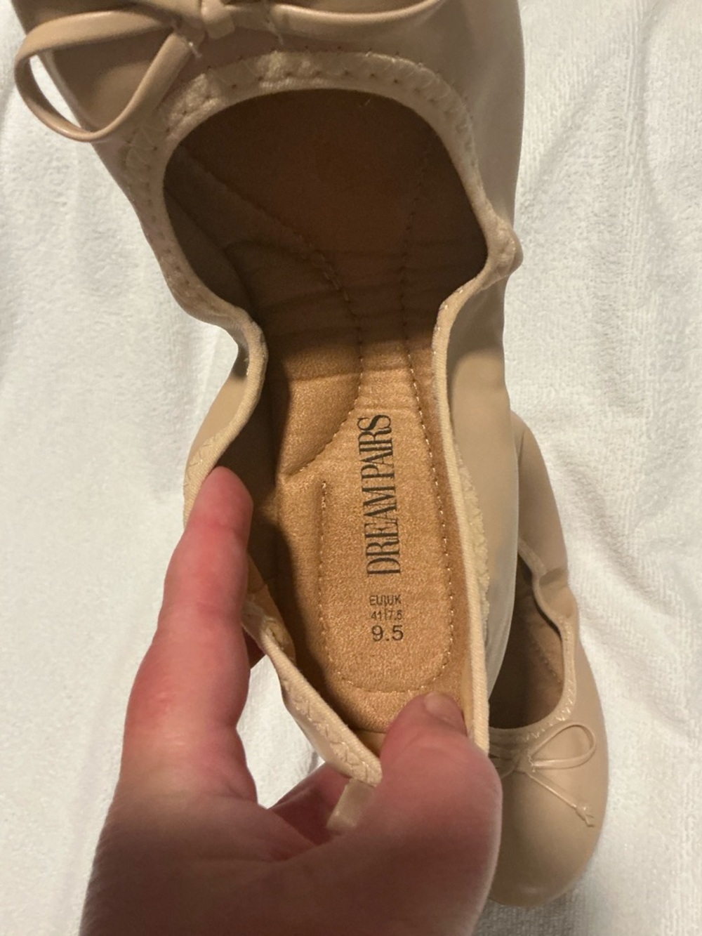Dream Pairs Women’s Tan Ballet Flats with Bow - Picture 2 of 6